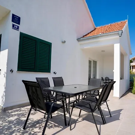 Holiday home Dalmatina